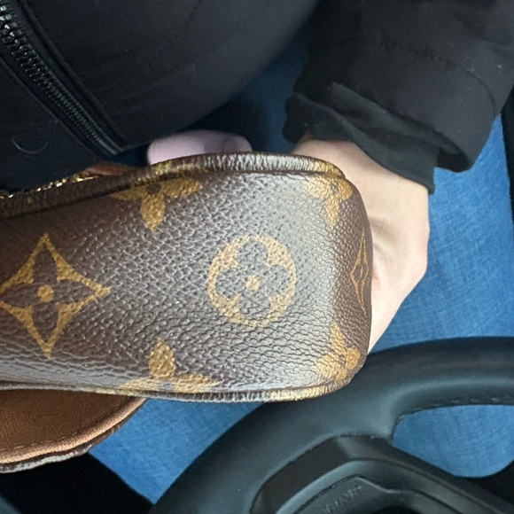 Louis Vuitton Brown Monogram Crossbody Bag ( Wallet on a chain Ivy) - Picture 7 of 8